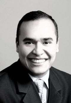 Abg. Luis Alonso Discua Cerrato, Director del Instituto de Investigación Jurídica (2014)